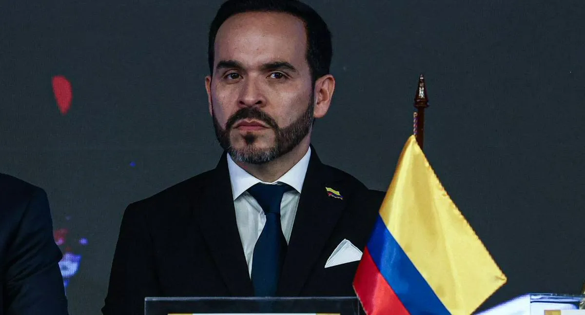 Denuncian plan para atentar contra la vida del presidente Abelardo de la Espriella por $3.000 millones