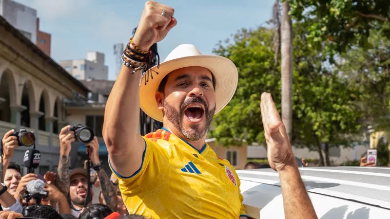 De la Espriella se perfila como ganador en el preconteo, en una jornada marcada por la polarización