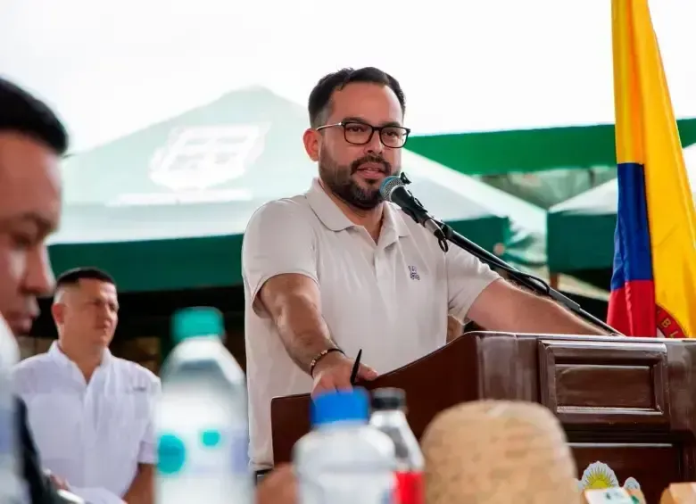 Petro encarga a Edwin Palma de tres ministerios en los últimos días de su Gobierno