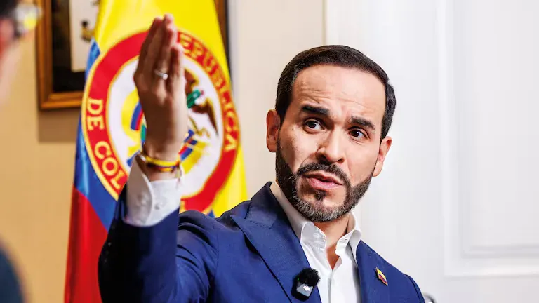 Abelardo De La Espriella respondió a Xi Jinping tras el mensaje de condolencias por la tragedia en Colombia