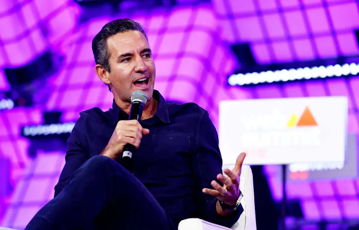 Abelardo de la Espriella designa a David Vélez como asesor para impulsar la inteligencia artificial en Colombia