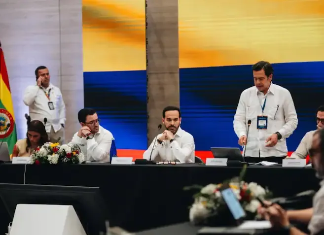 Presidente Abelardo de la Espriella presenta los Bloques de Seguridad Urbana ante alcaldes del país