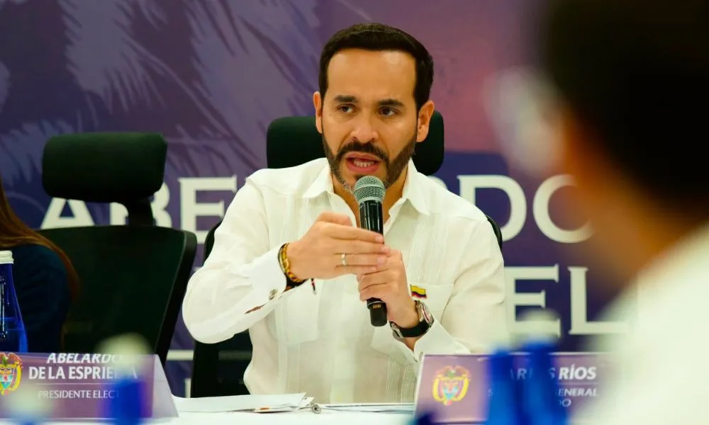 De la Espriella anuncia reforma constitucional para reconocer a Barranquilla como capital alterna de Colombia