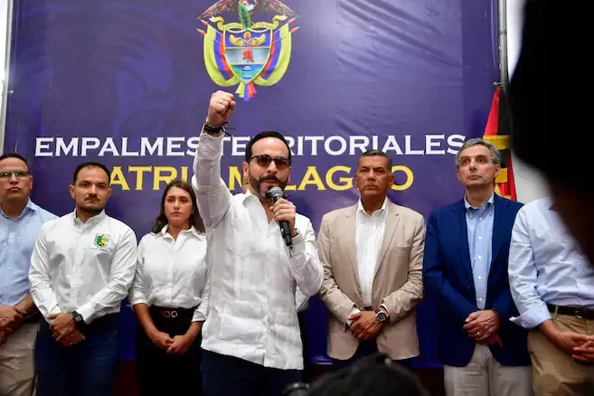 Abelardo de la Espriella llega a Bogotá para empalme regional con Cundinamarca