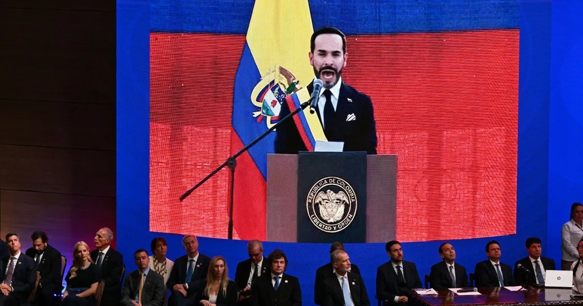 De La Espriella impulsa un proyecto para golpear las finanzas del narcotráfico
