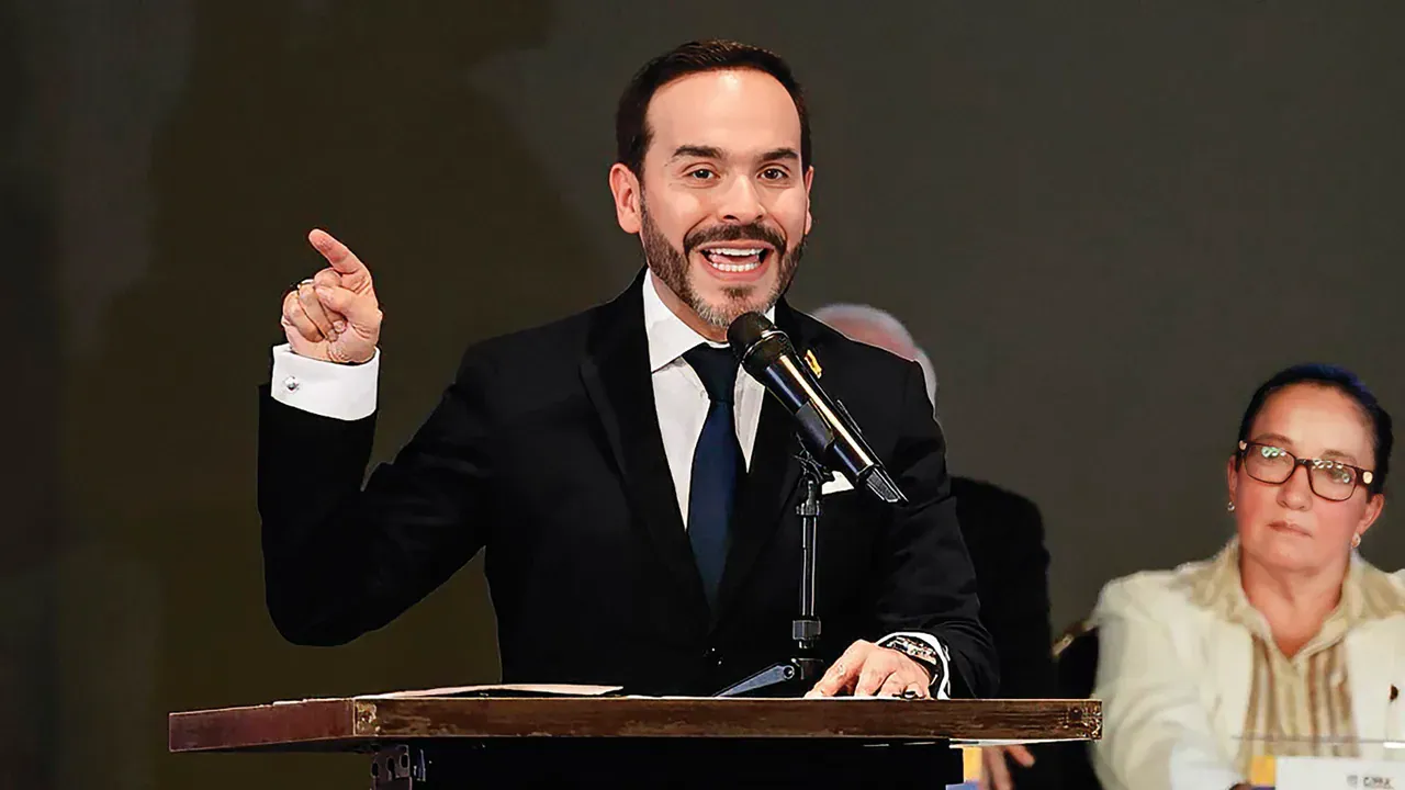 Abelardo De La Espriella buscará refinanciar la deuda externa y enviará a su Minhacienda a Washington