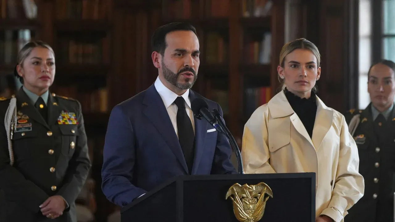 Abelardo de la Espriella declara la emergencia económica tras el terremoto y lanza el Fondo Milagro con alivios tributarios