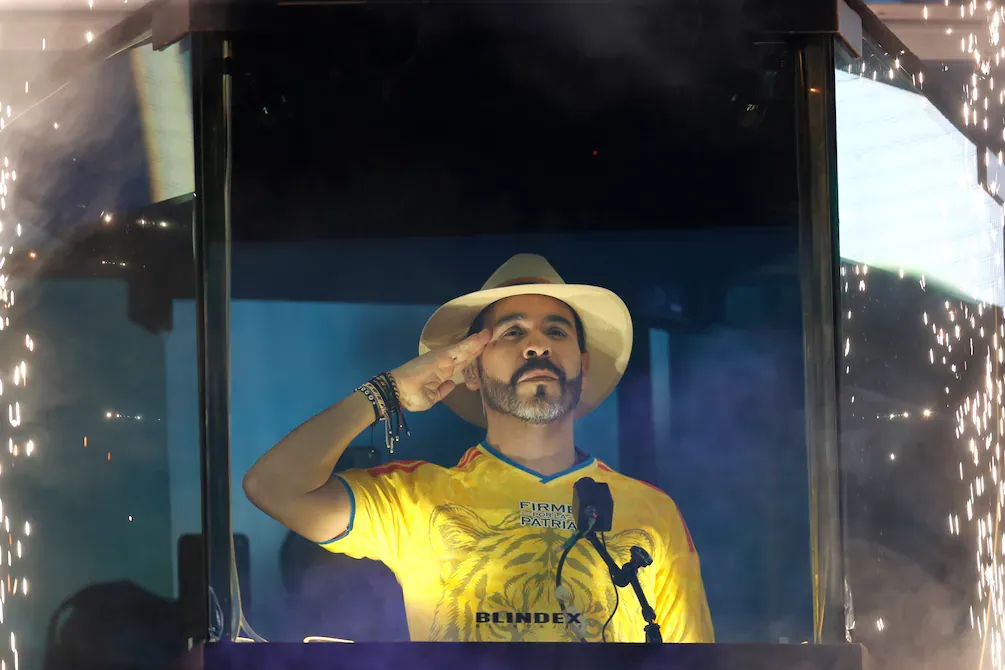 Abelardo de la Espriella denuncia “cientos de irregularidades” en el Gobierno de Petro y descarta un encuentro en la transición