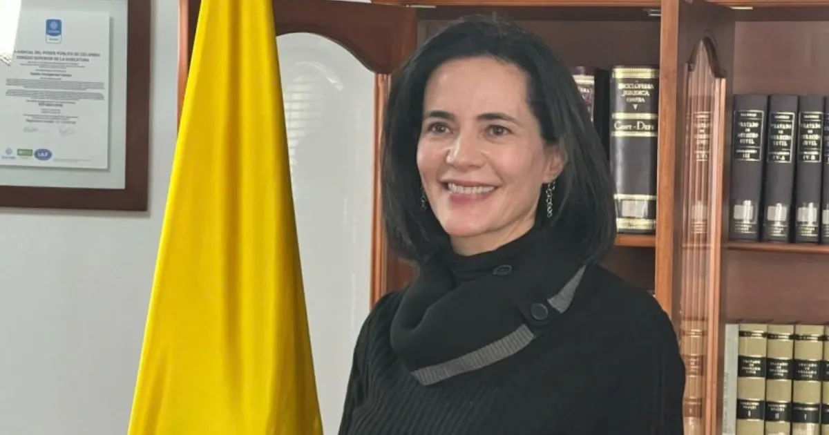 Beatriz Eugenia Vélez asume la presidencia de Colpensiones por designación del presidente Abelardo de la Espriella