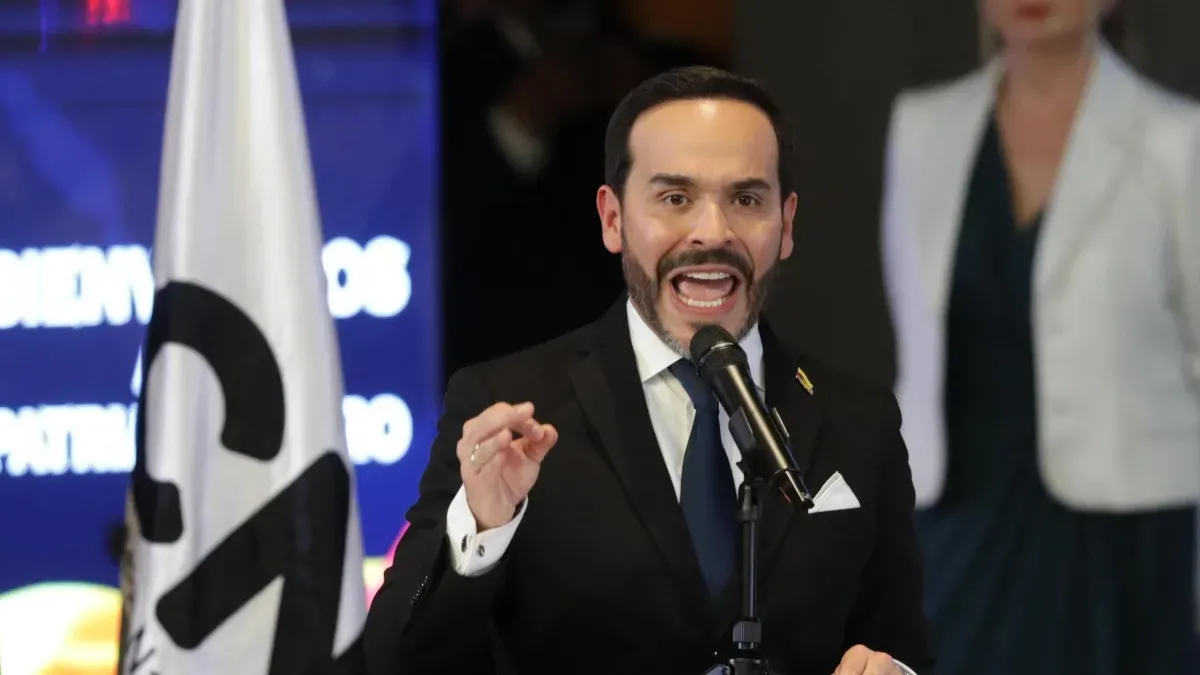 Abelardo de la Espriella se pronuncia sobre la desobediencia civil y advierte que no permitirá “terrorismo urbano”