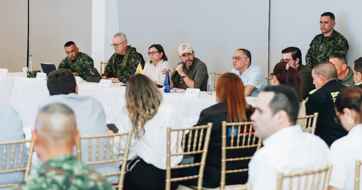 De la Espriella advierte a Los Pachenca y anuncia refuerzo militar en Santa Marta