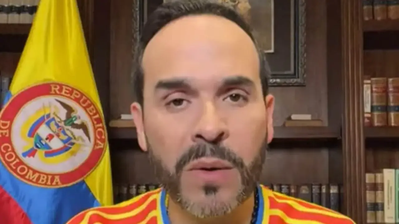 De La Espriella niega haber manejado recursos de la salud y dice que su firma solo defendió a Salud Vida