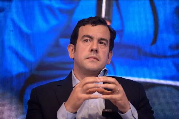 Abelardo de la Espriella plantea agenda anticorrupción y transparencia al iniciar su gobierno
