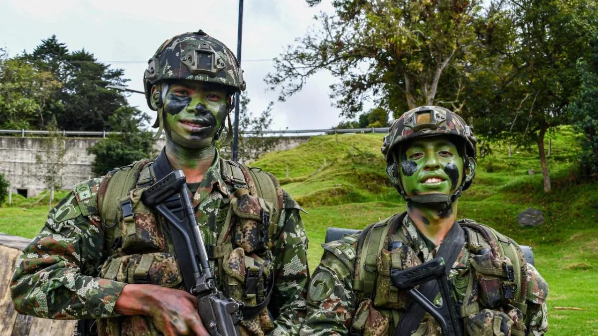 Abelardo de la Espriella propone que todos los colombianos paguen por el servicio militar