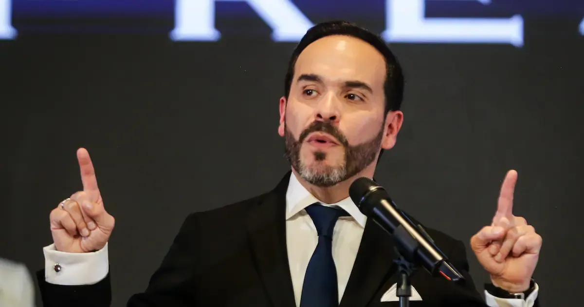 Abelardo de la Espriella anuncia que no despachará desde la Casa de Nariño y proyecta convertirla en museo