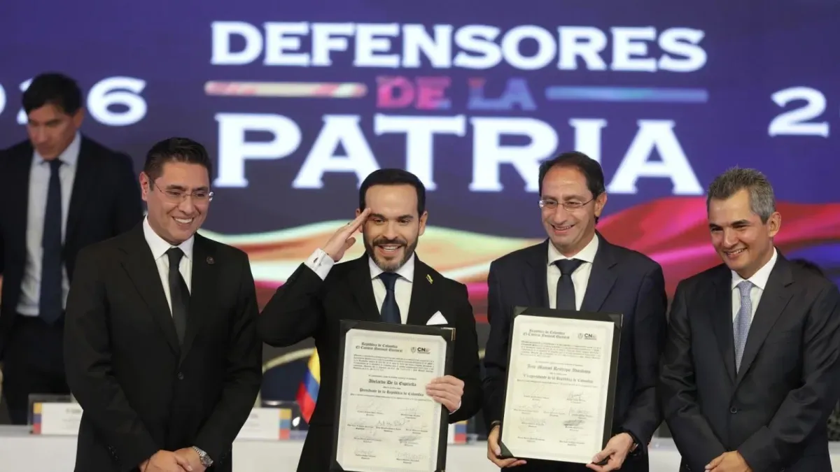 El CNE entrega la credencial que oficializa a Abelardo de la Espriella como presidente de Colombia