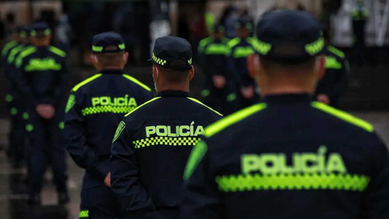 Presidente reincorpora a tres generales y define nueva cúpula policial