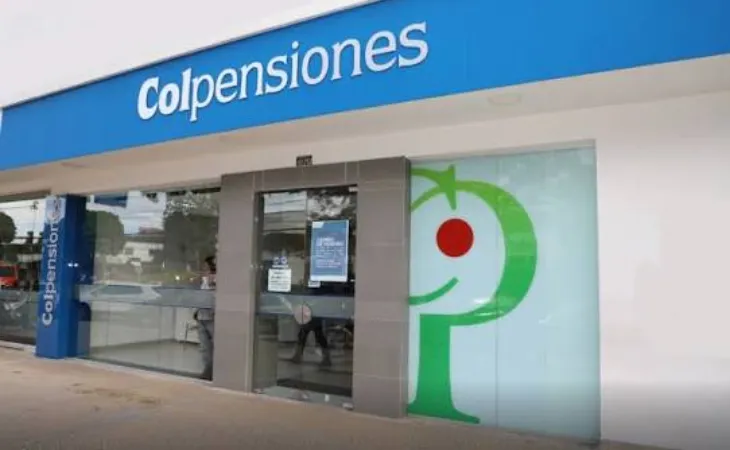 El presidente Abelardo de la Espriella solicitó la renuncia del presidente de Colpensiones