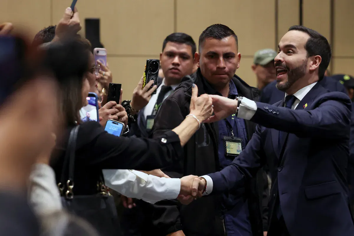 El CNE aprueba con seis votos contra uno la personería jurídica del movimiento Defensores de la Patria, del presidente electo Abelardo de la Espriella