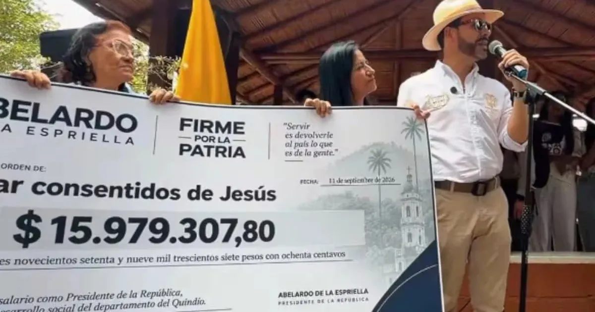 Abelardo De La Espriella reveló qué hizo con su primer sueldo como presidente