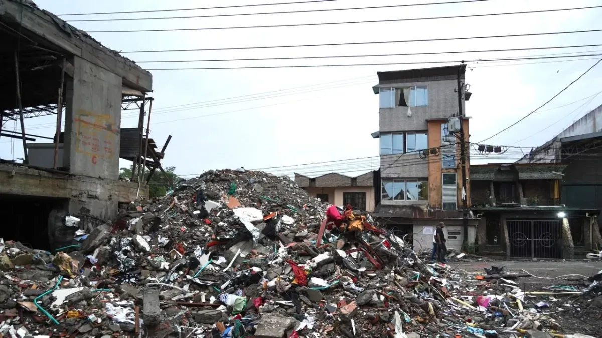 Ministerio del Trabajo sugiere a empleadores adelantar prima, vacaciones y cesantías por el terremoto