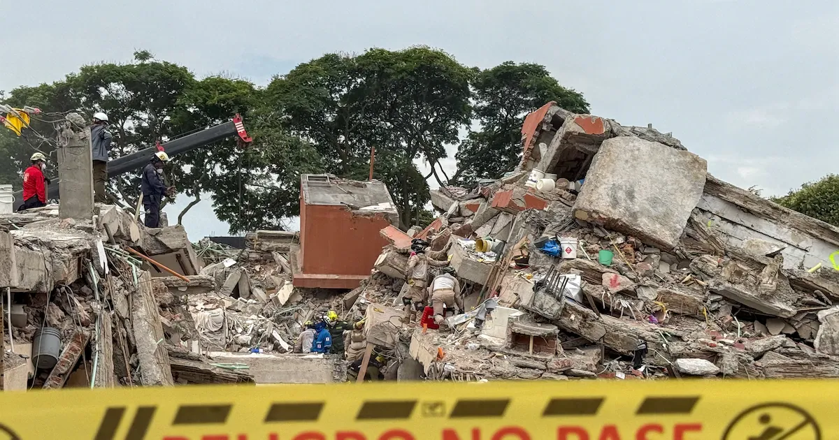 Ministro de Vivienda afirma que los recursos asignados no alcanzan para atender a los afectados por el sismo del 10 de agosto