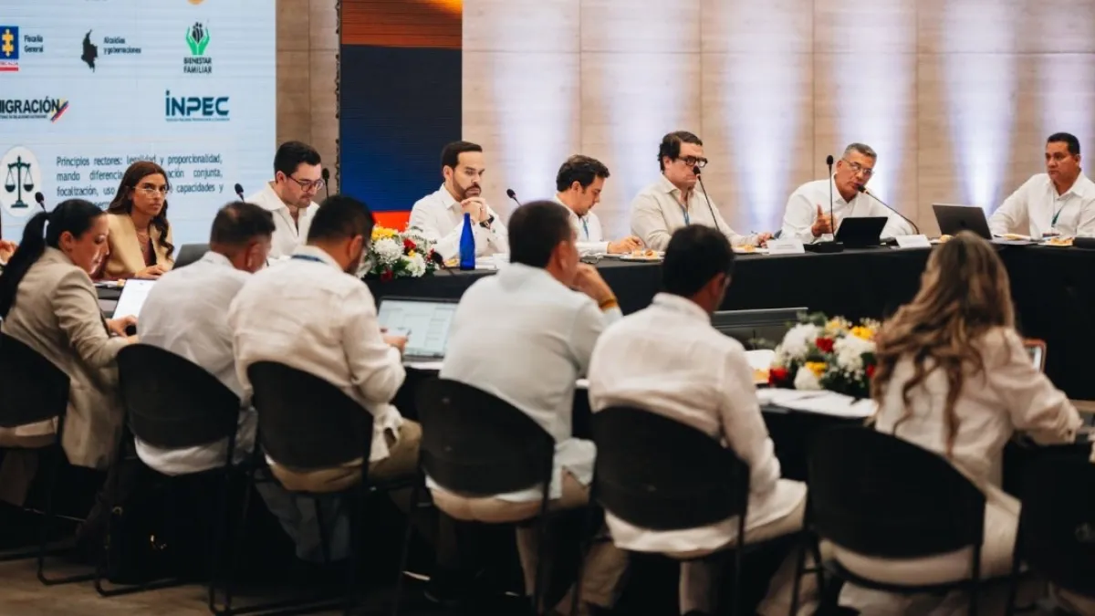 Alcaldes de nueve capitales respaldan el plan de seguridad del presidente Abelardo de la Espriella y fijan cinco prioridades