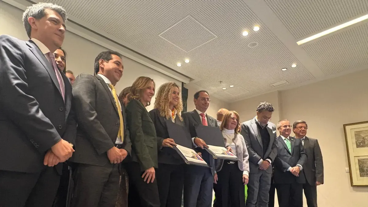 Aliadas lleva al Gobierno De La Espriella 30 propuestas para reducir la informalidad laboral