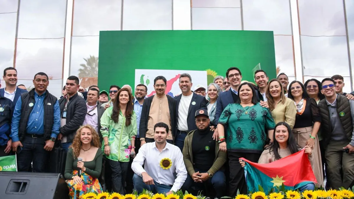 Alianza Verde reconoce la elección de Abelardo de la Espriella y llama a un empalme transparente