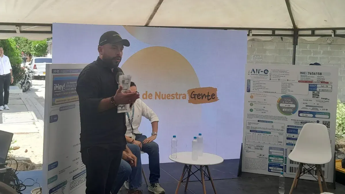 Ministro de Minas y Energía dice desde Barranquilla que el país será “entregado encendido”