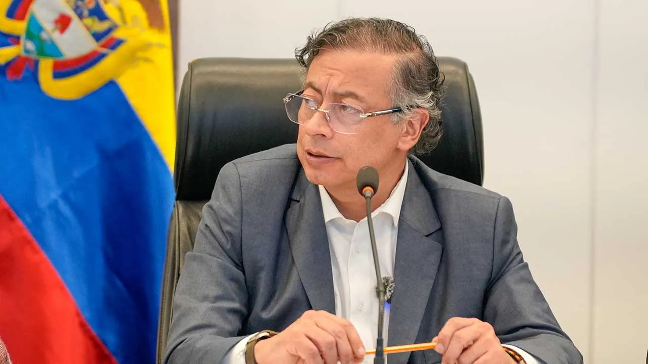 Petro entrega el país a Abelardo de la Espriella: balance en economía, agricultura, educación y seguridad