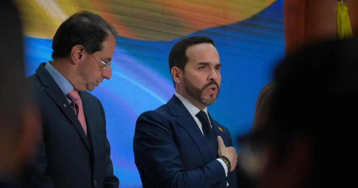 El Ejecutivo acelera un plan para aligerar la carga de trámites a los ciudadanos