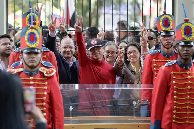 Petro, desde la Quinta, criticó a su sucesor Abelardo de la Espriella en uno de sus últimos actos