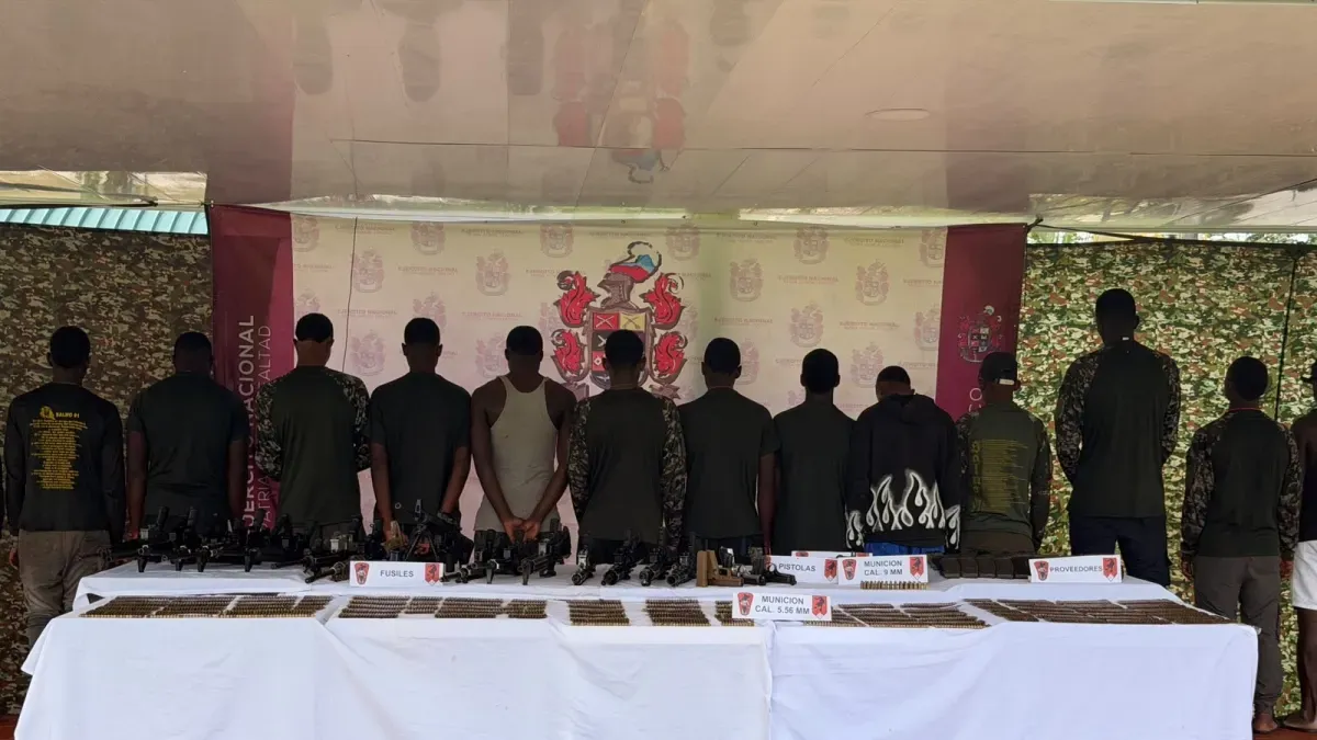 Dieciséis disidentes se entregan al Ejército en Tumaco, Nariño