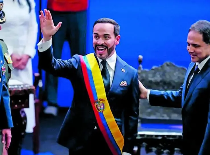El Banco de Talentos del gobierno de Abelardo supera las 200.000 hojas de vida registradas