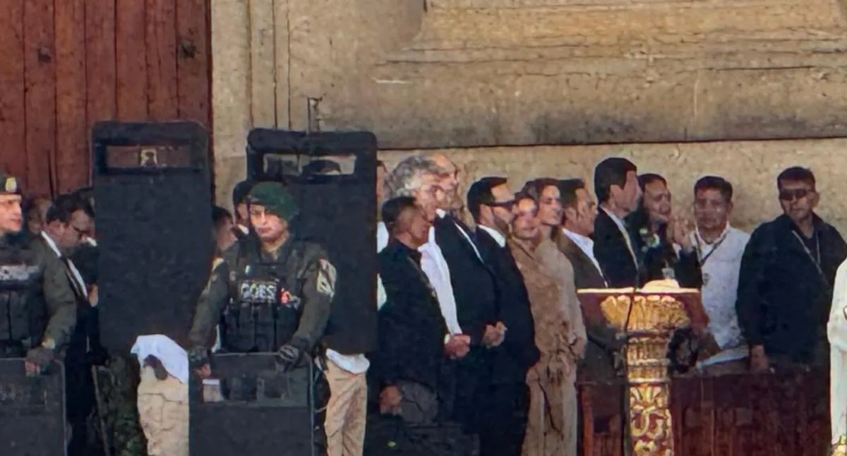 De la Espriella asiste a misa campal en Chiquinquirá en su primer encuentro en plaza como presidente electo