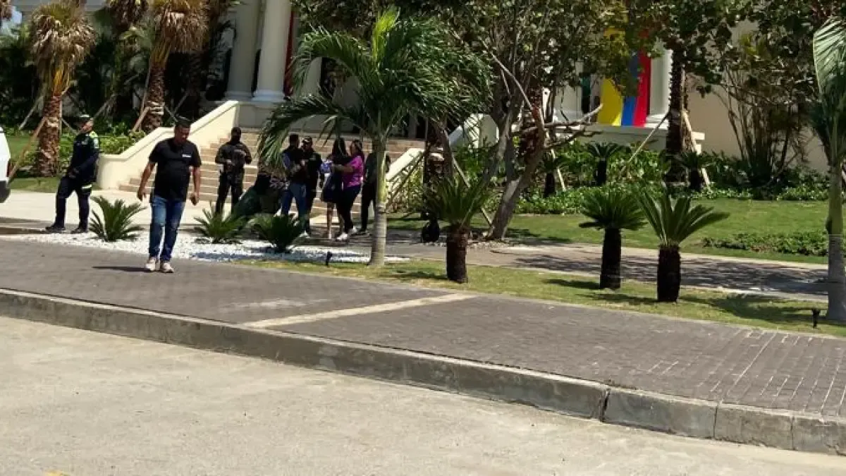 La sede presidencial de Abelardo de la Espriella en Barranquilla combina oficinas con un refugio