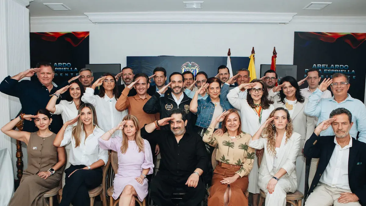 Abelardo De la Espriella cierra su gabinete ministerial con 18 integrantes para el periodo 2026-2030