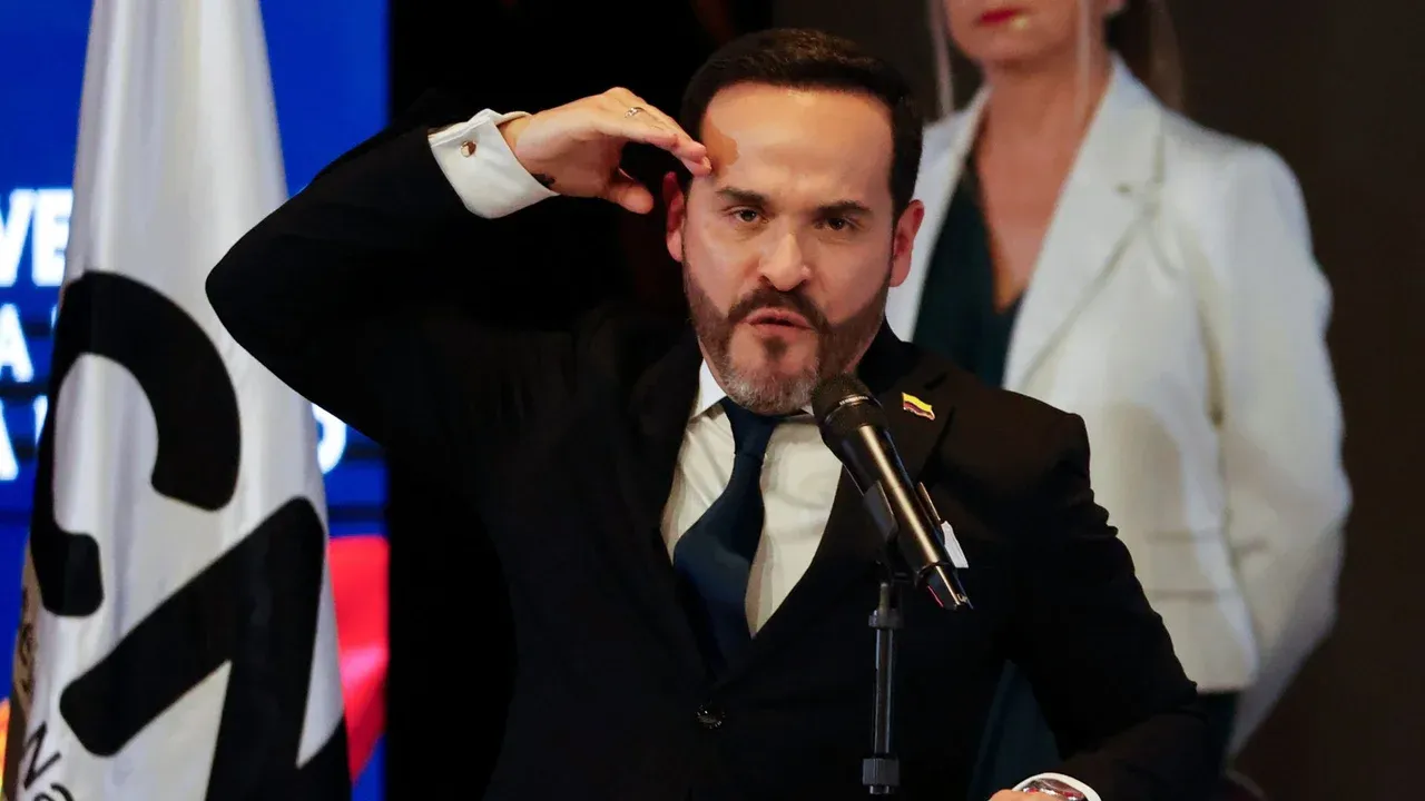 Don Luis Felipe reacciona a la invitación del presidente electo Abelardo De La Espriella