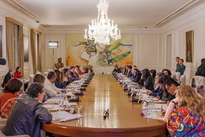 El gobierno Petro inicia el empalme con De la Espriella tras reunión de gabinete