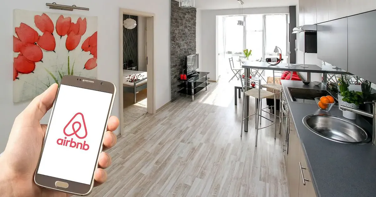 Gobierno ajusta borrador de decreto que modificaría las reglas de plataformas como Airbnb en Colombia