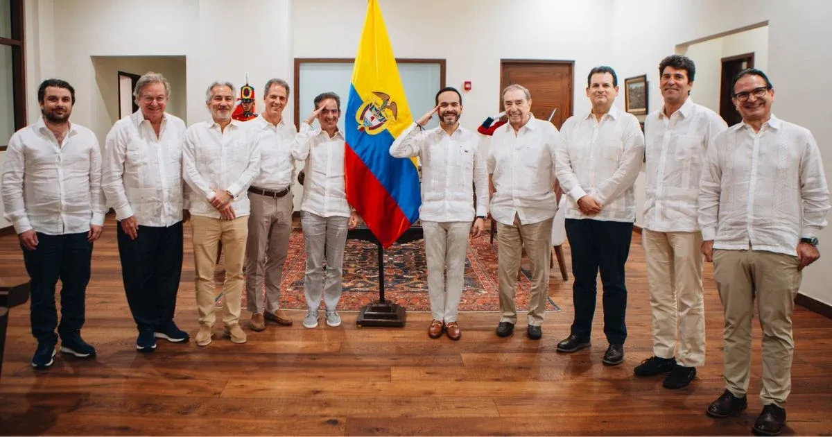 Grandes empresarios se reúnen con el presidente De la Espriella en Barranquilla