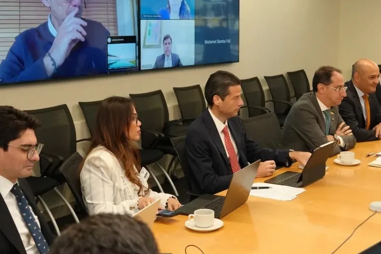 Gobierno electo inicia acercamientos con el Banco Mundial para definir su agenda económica