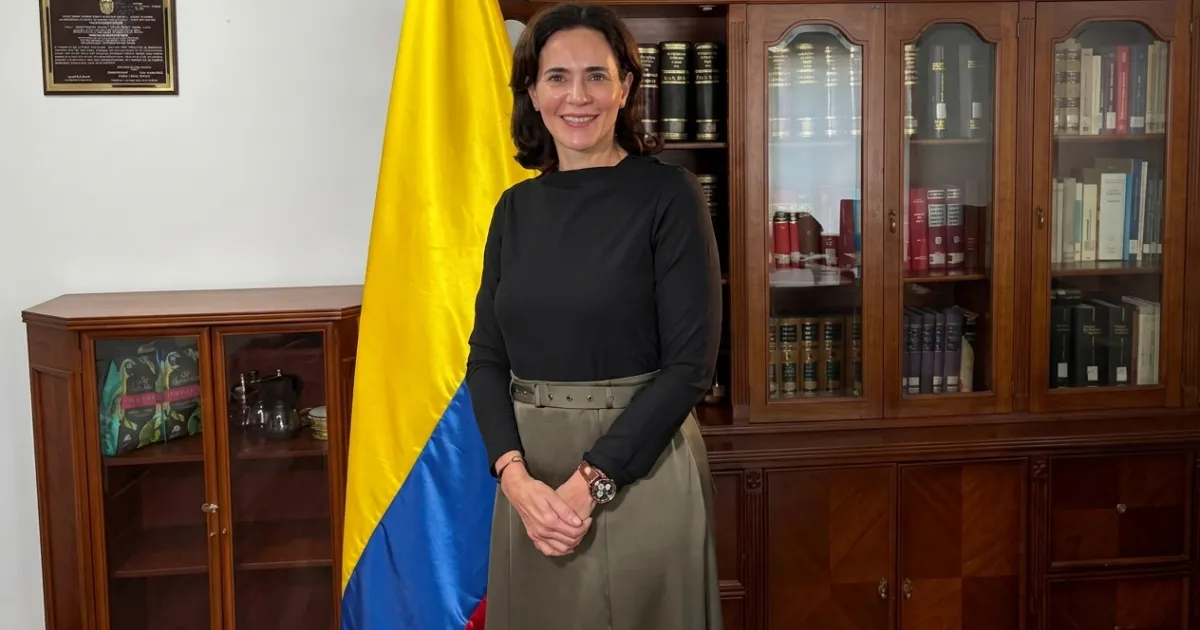 Beatriz Eugenia Vélez queda al frente de Colpensiones tras la salida de Carlos René Montoya