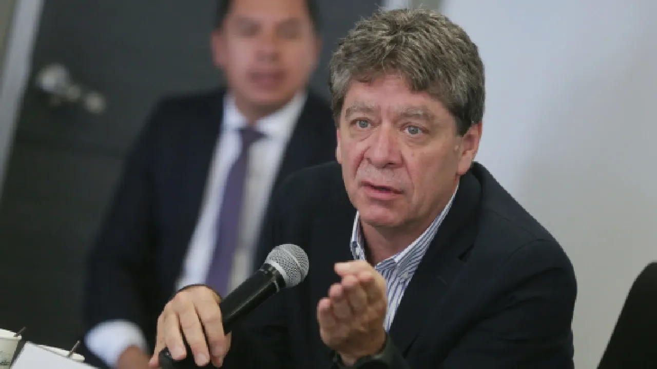 Salida de Coca-Cola de cámara de la ANDI pone a Bruce Mac Master en el centro del debate gremial