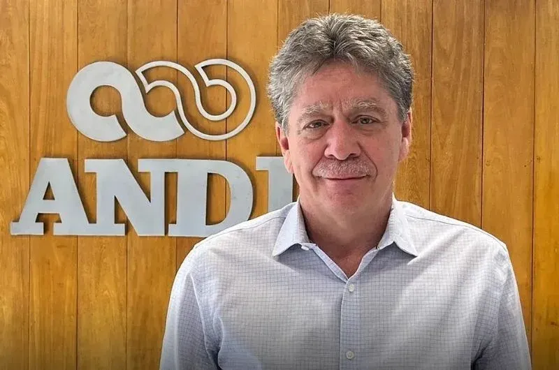 Bruce Mac Master renuncia a la presidencia de la ANDI tras 13 años