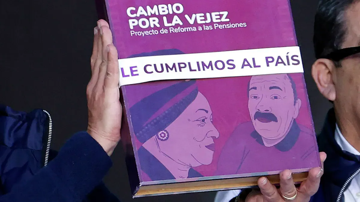 Centro Democrático anuncia contrarreforma pensional tras decisión de la Corte Constitucional