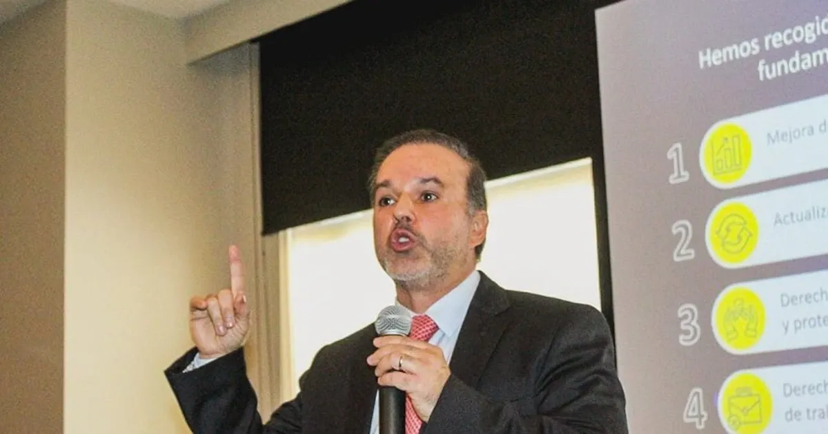 Charles Chapman responde tras ser apartado del empalme del Gobierno de Abelardo de la Espriella