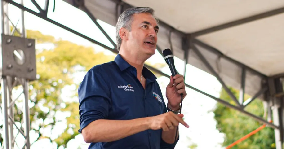 Centro Democrático lanza advertencia al Gobierno de Espriella por críticas de influenciadores en redes