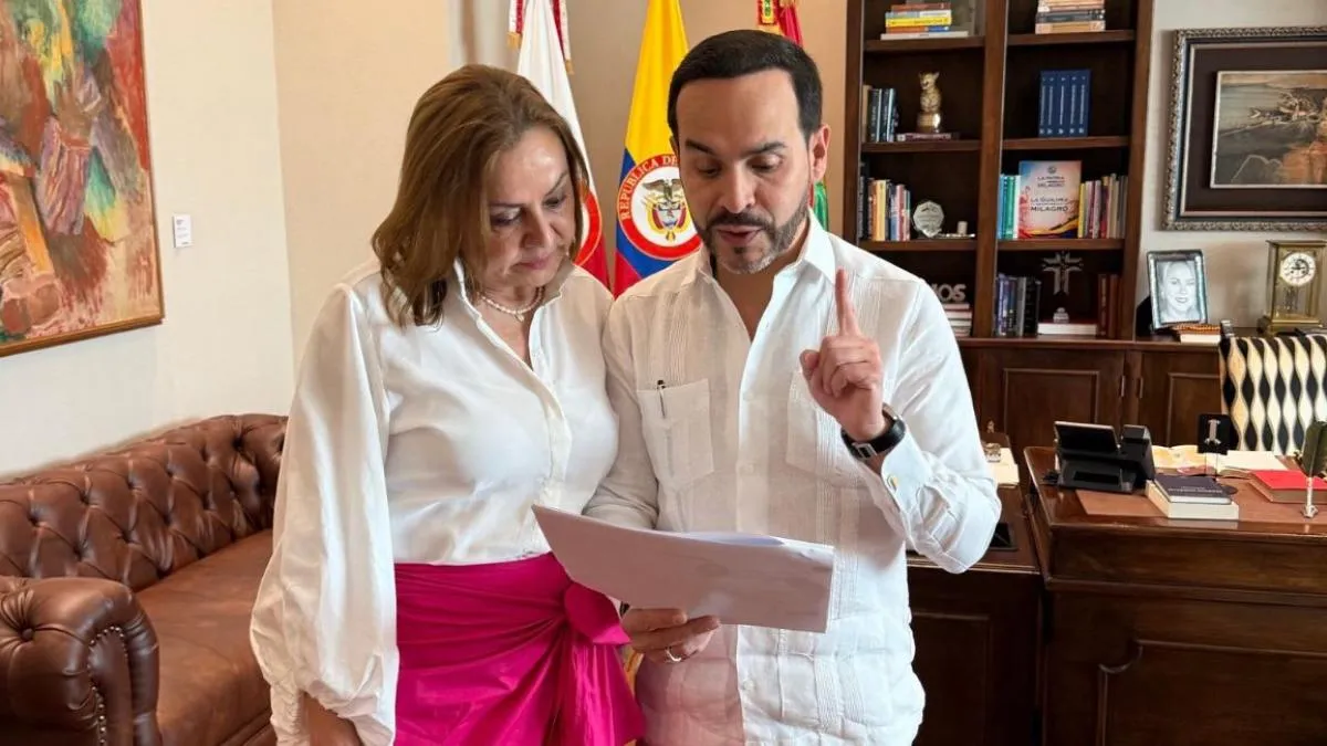 Presidente De la Espriella pide revertir alza de la gasolina que había dispuesto el Ministerio de Minas y Energía